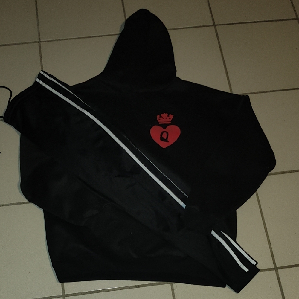 Black Queen of Hearts Hoodie And Fitted Skinny Track Pants